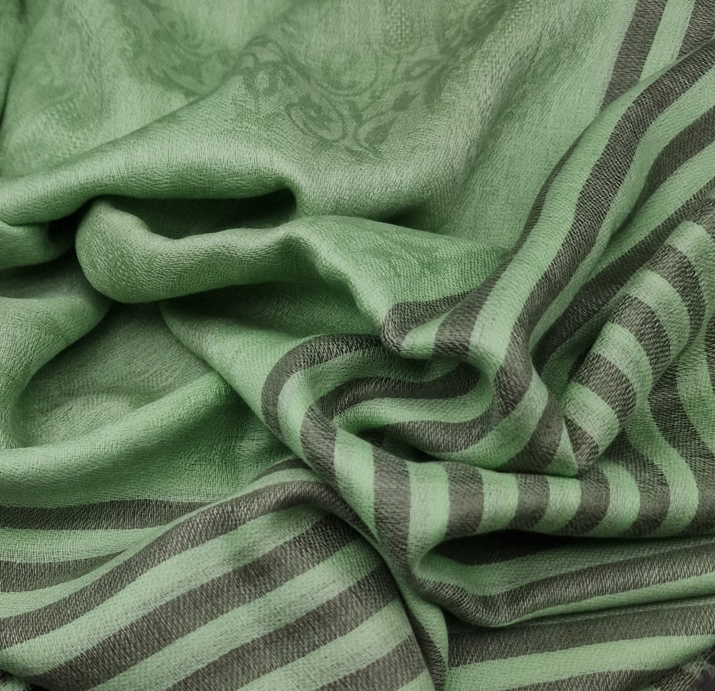 Authentic*Luxury Soft Kashmir Pashmina Stole - Light Green