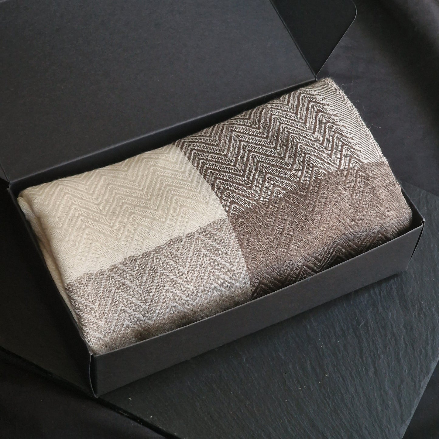 Luxurious* Natural Pashmina Soft Kashmir Stole - Ivory