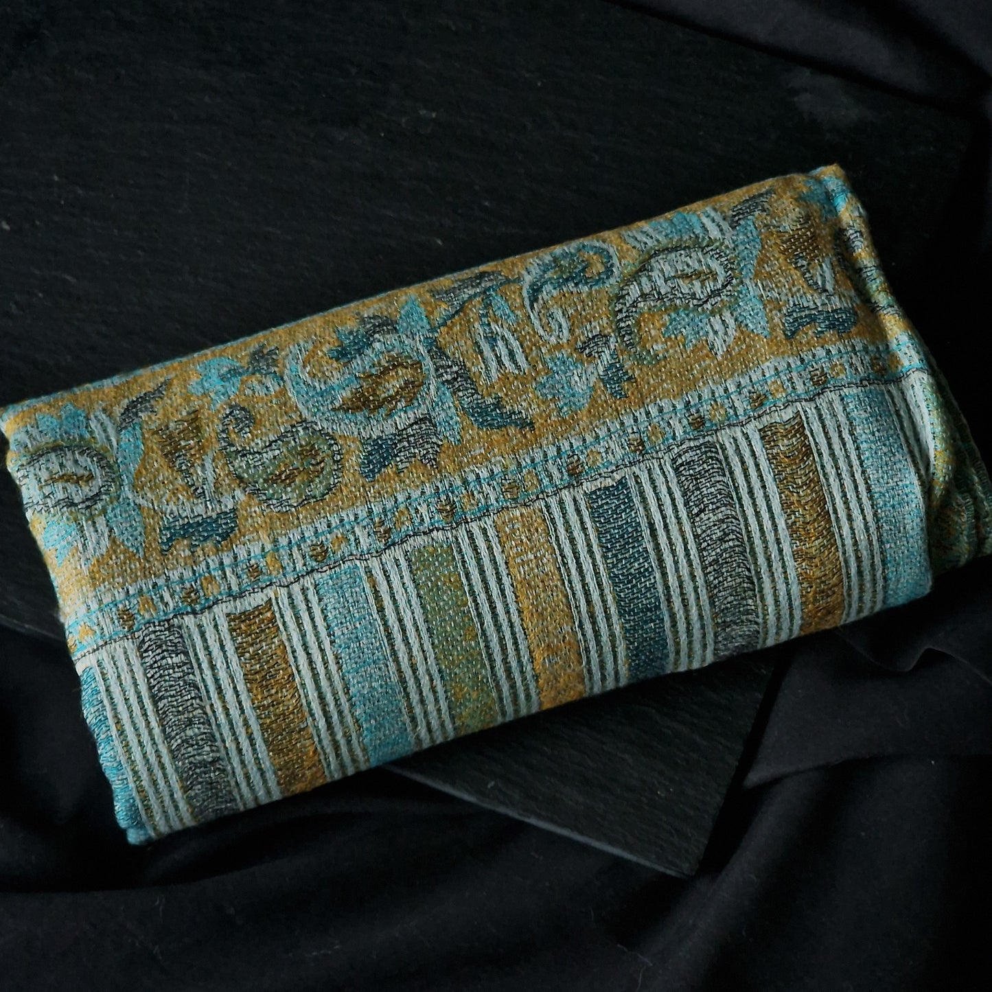 Exotic Kashmir Reversible Jamawar Kani Shawl - Eucalyptus Leaf