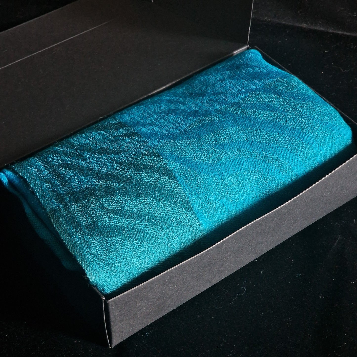 Pashmina Stole Turquoise - Experience the Ultimate Comfort and Style