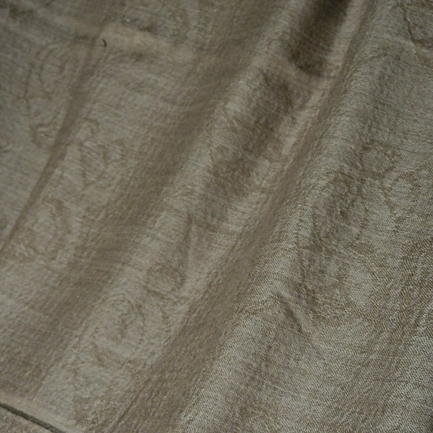 Experience the Softness: Finest Quality Lightweight Pashmina Wool Stoles Elephant Weave