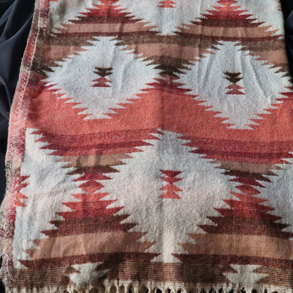 Warm and cozy Tibet Shawl