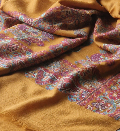 Authentic Luxury Soft Kashmir Border Kani Weave Pashminas - Clematis Yellow